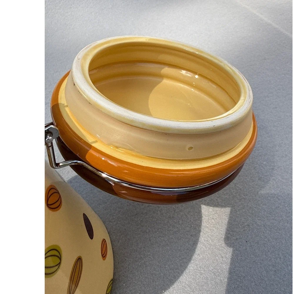 Cracker Barrel Coffee Canister Wendy Bentley Cream Ceramic Jar Cookies Treats
